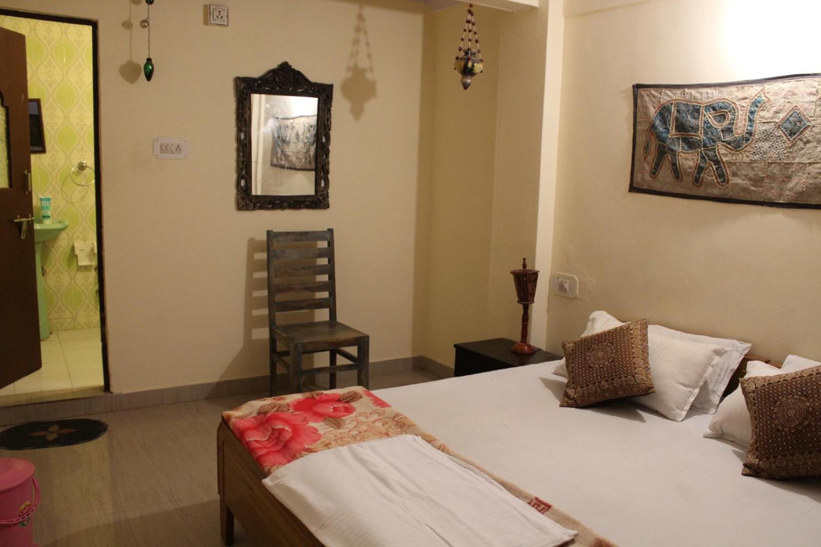 Kesar Heritage Boutique Home Stay Dzsódhpur Szoba fotó
