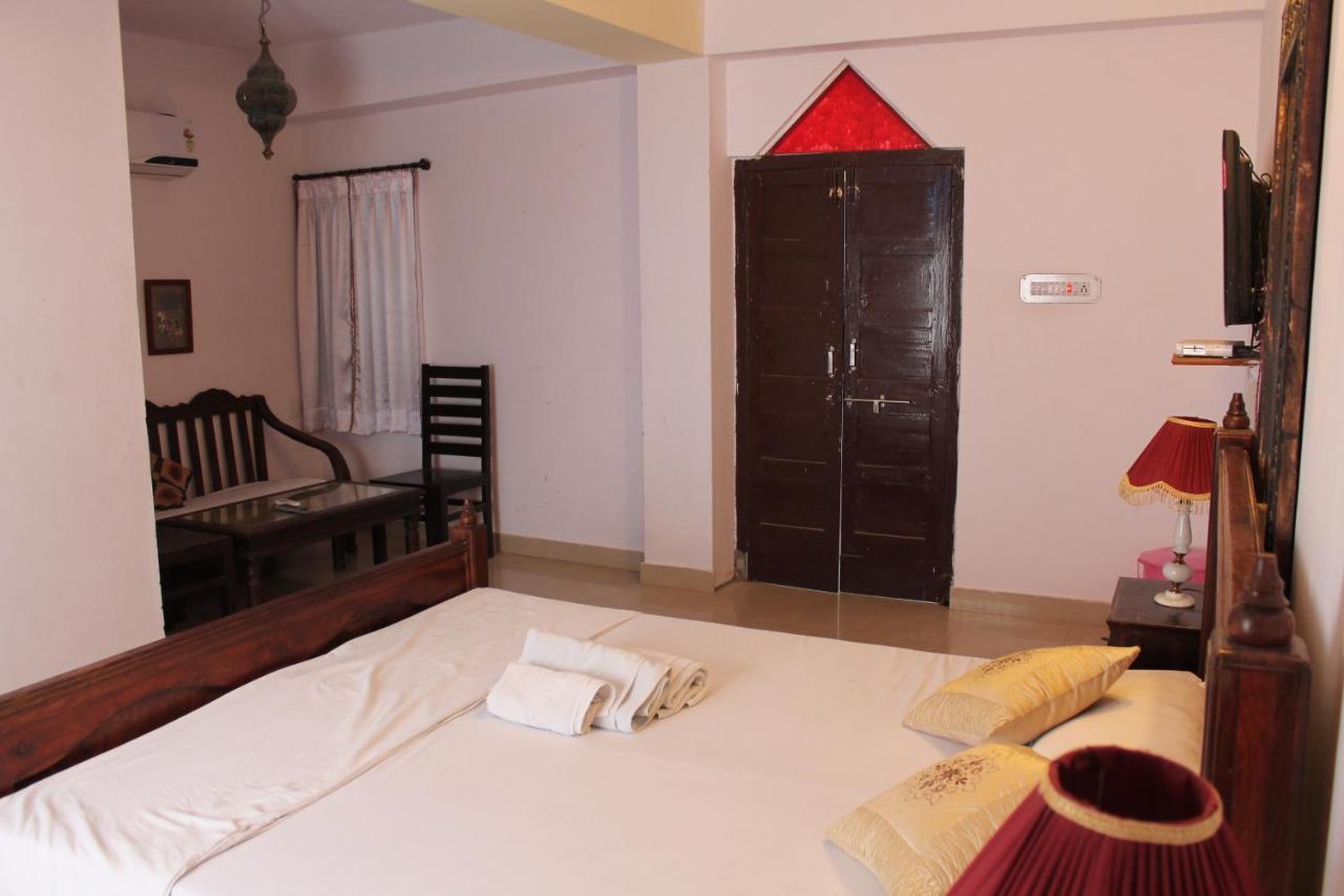 Kesar Heritage Boutique Home Stay Dzsódhpur Kültér fotó